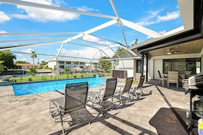 pool seating