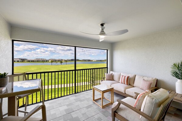 Rear Lanai, Golf Course & Lake View