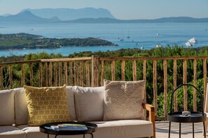 Balcony / Terrace / Patio, Scenic View