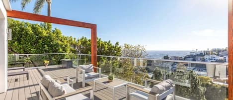 Spacious Seating Area on Outdoor Deck