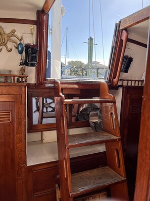 Companionway perfect for some fresh air or starlight at night