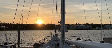 A beautiful sunset aboard the Carolina Speakeasy.