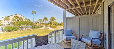 Saint Helena Island Vacation Rental | 2BR | 2BA | Stairs Required to Enter