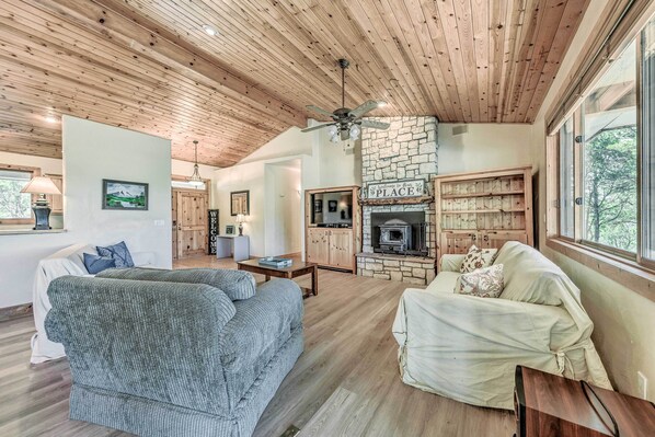 Alto Vacation Rental | 3BR | 2.5BA | Stairs Required | 2,200 Sq Ft