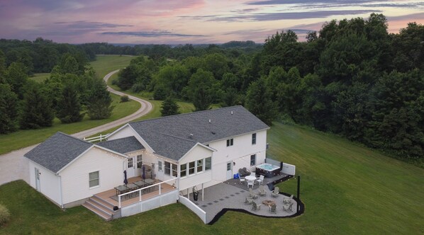 We didn't hold back on creating a haven for your next hocking hills adventure!
