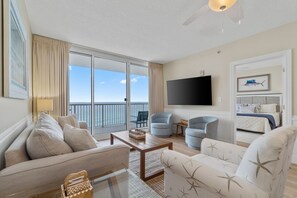 Living room area with queen sofa bed