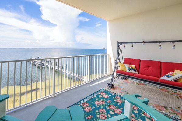 Harbour Pointe 605 by PKRM