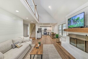 Living Room/Kitchen | 1st Floor | Board games