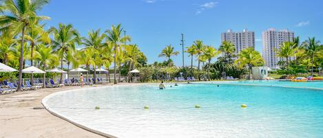 The largest pool in Central America / La piscina mas grande de centroamerica 