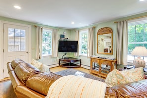 Living Room | 1st Floor | Central A/C