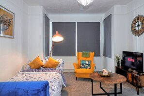 Sofa Bed in the Living Area/Lounge