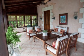 Share meals and laughs with your group in the outdoor seating area.