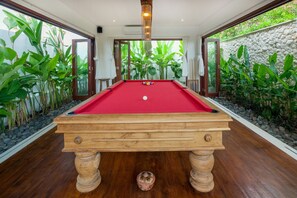 Spielezimmer