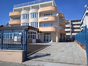 Gest house Panorama-apartment and rooms Chantall