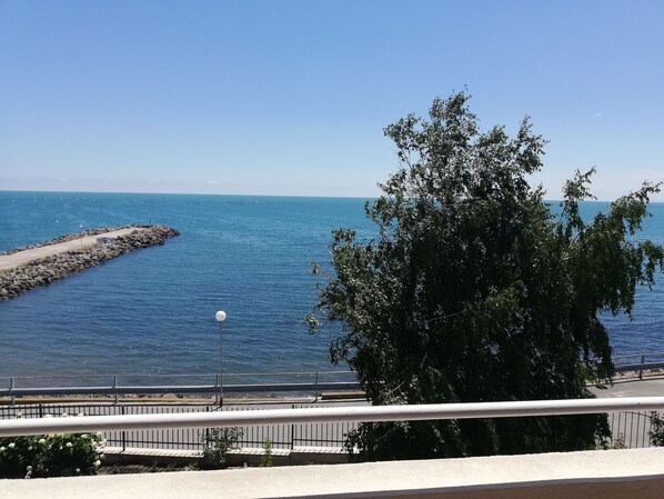 balcony with sea view-Panorama Chantall- apartment Comfort