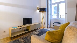 A comfortable  area, perfect for relaxing after a day exploring the city.
#comfort #relax #portugal #pt #lisbon