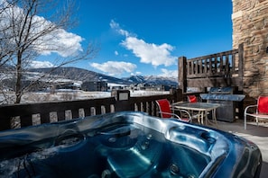 Relax in the private Hot Tub!