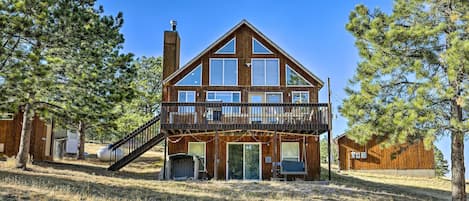Westcliffe Vacation Rental | 3BR | 2BA | 1,832 Sq Ft | Stairs Required