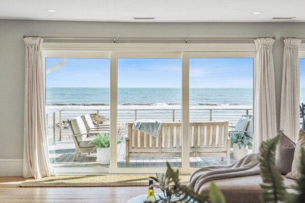 Welcome to White Sands, a luxurious oceanfront home!