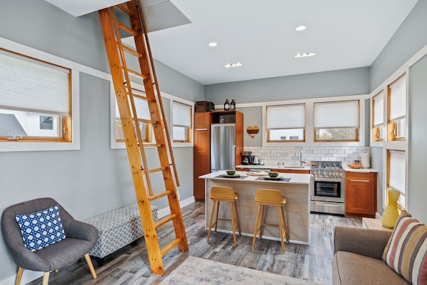 Kitchen/living room