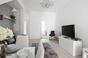 Stylish Apartment - Lounge