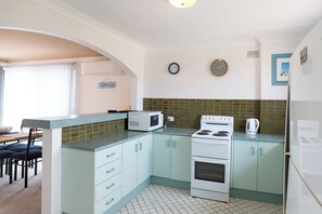 Kitchen2