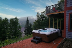 Hot Tub with views