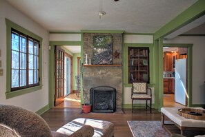 Main Living Area - w/ Gas Fireplace