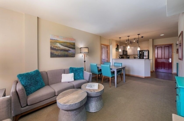 Living Room, Furniture, Indoors, Home Decor, Table