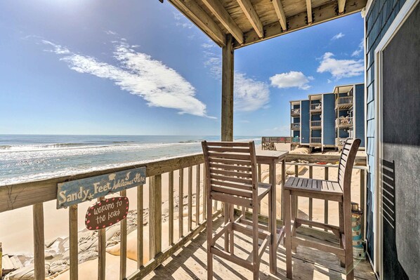 North Topsail Vacation Rental | 1BR | 1BA | Stairs Required for Access