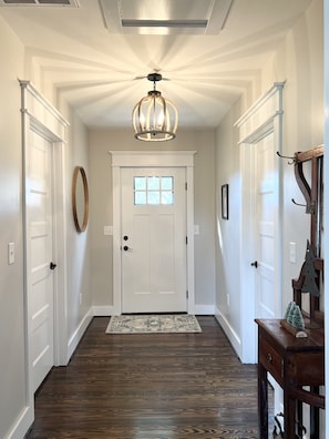 Foyer/Front Door entryway 