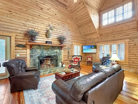 Living Room, Main Level