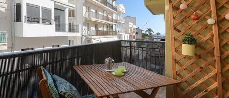 Balcony/ terrace