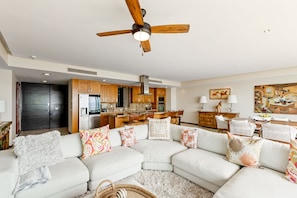 Condo - Image 3