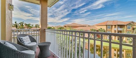 GBW307 - Enjoy the lakeview from this corner balcony which allows for a nice breeze