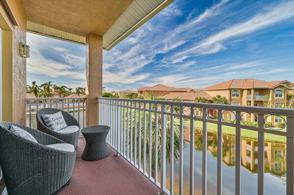GBW307 - Enjoy the lakeview from this corner balcony which allows for a nice breeze