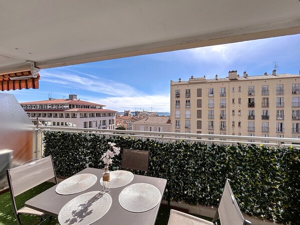 terrace