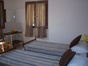 Apt.#4 Bedroom