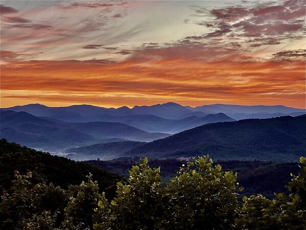 Amazing Front Porch views!!!   