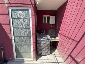 Enceinte de lâhĂ©bergement