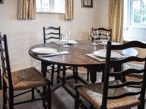 Dining room | Cricketers Cottage, Holme-next-the-Sea