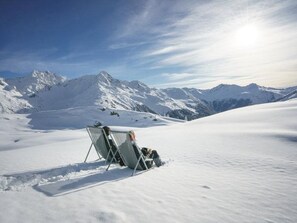 Snow and ski sports
