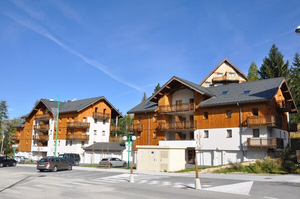 Your holiday rental is great in any season.