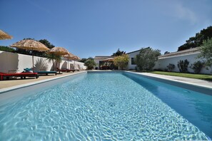 Luxury villa rental in Bois Plage-en Ré - Escale en Ré