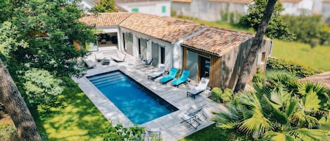 Luxury villa for rent on the Ile de Ré - Kirribilli