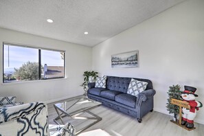 Living Room | Main Floor | Central Heating | Bay Area Views