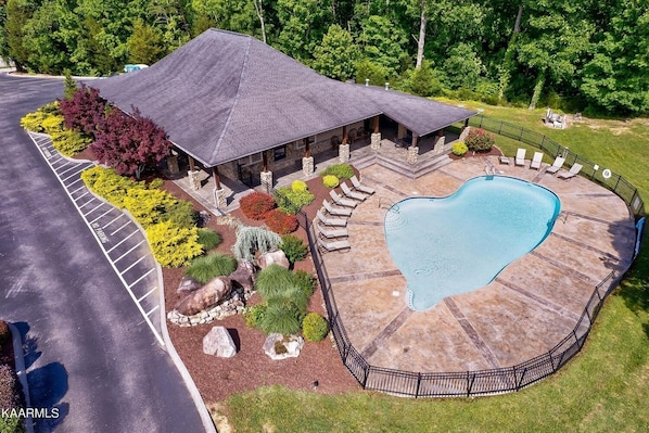Pool, Water, Swimming Pool, Outdoors, Building