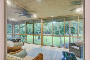 Screened In Porch