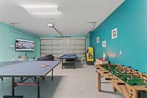 Spielezimmer