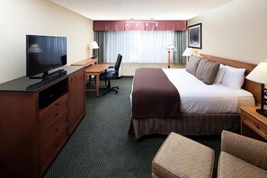 Unit with 1 Queen bed